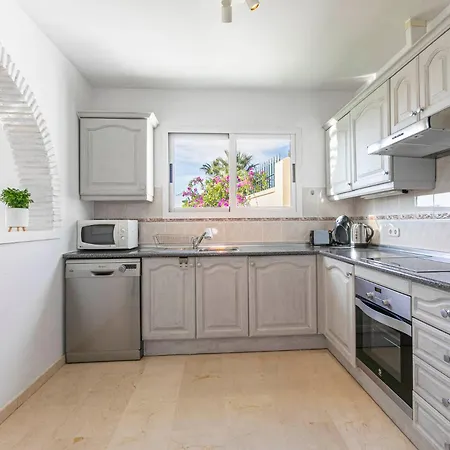 Villa Buena Vista By Bh Marbella *