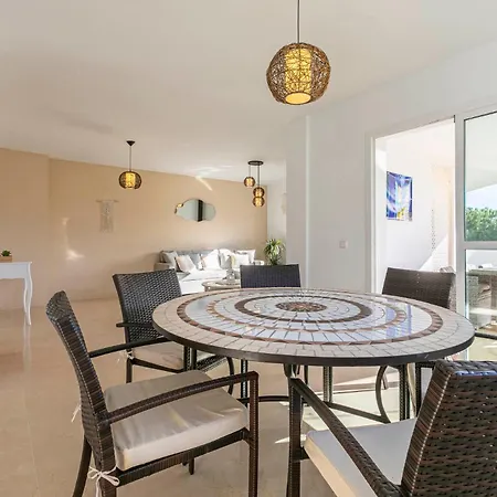Buena Vista By Bh Marbella